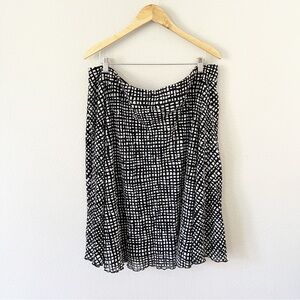 Pendleton Plus Black/White Mesh Knee Length A-Line Skirt Size 22W